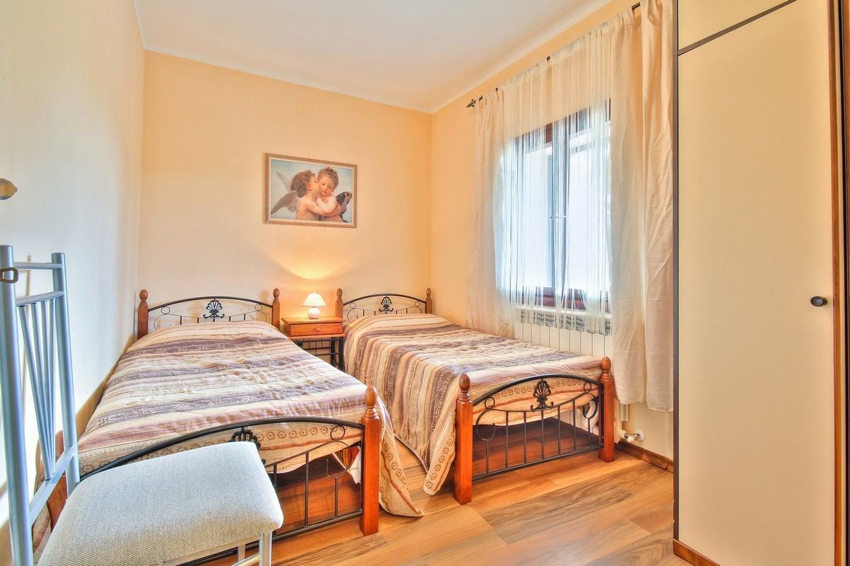 Lorena Apartments Umag Exteriör bild