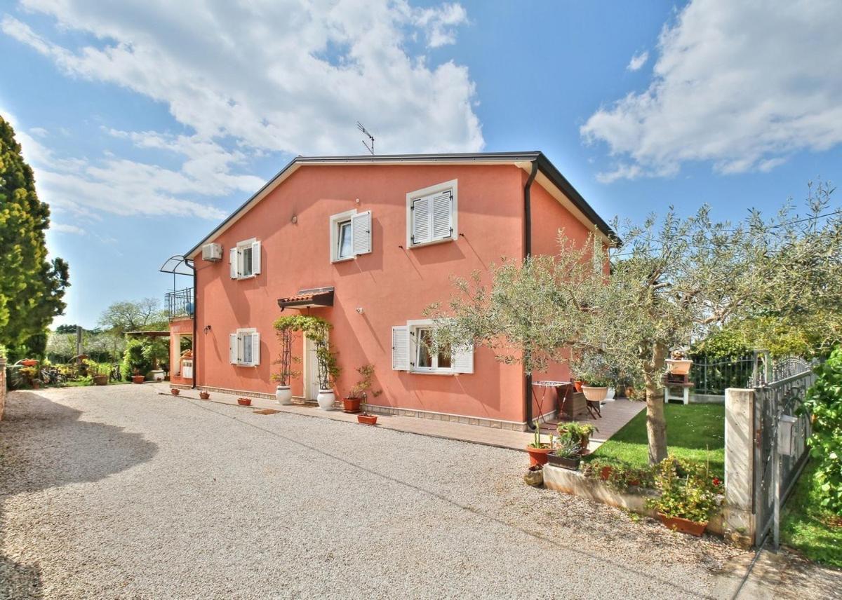 Lorena Apartments Umag Exteriör bild
